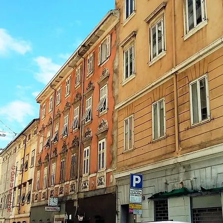 Casa Clares 아파트